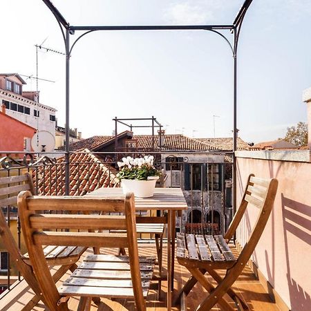 Ca' Del Mariner Apartment With Terrace Venice Exterior photo