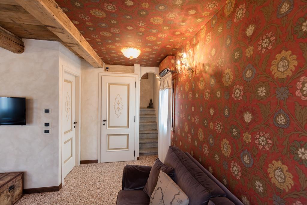 Ca' Del Mariner Apartment With Terrace Venice Exterior photo